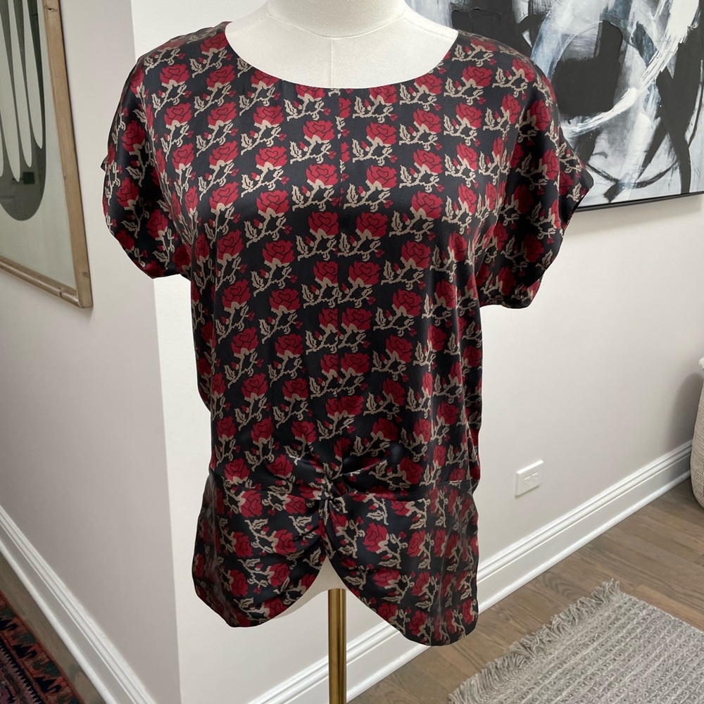 Beyond Vintage Rose Print Silk Short Sleeved Blouse - Sz L (never worn)